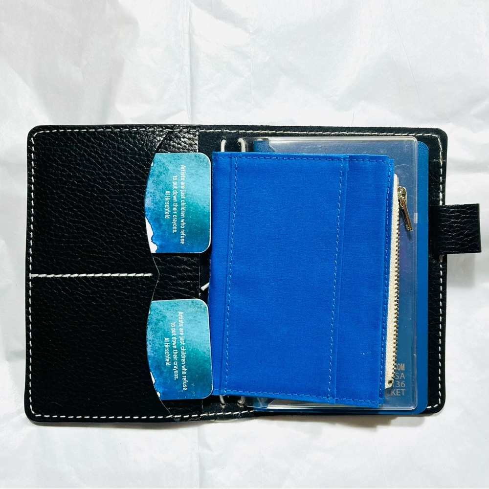 Chic Sparrow Ink Cascade Traveler’s Notebook / Wallet - Picture 6 of 7